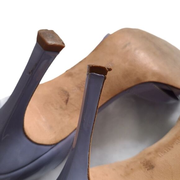 Manolo Blahnik Lavender Peep toe Pumps - Picture 8 of 9